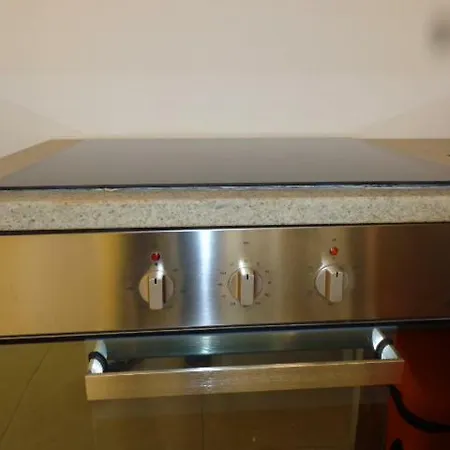 Nuova Costruzione Con Due Holiday home *