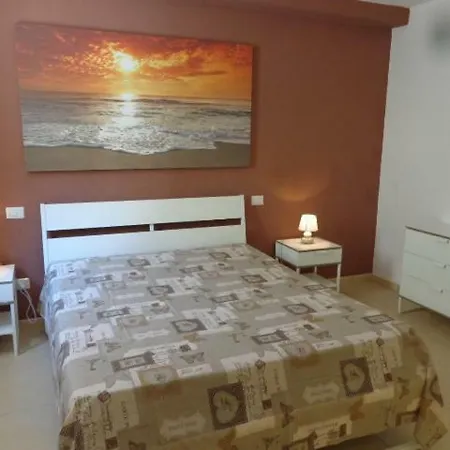 Nuova Costruzione Con Due Holiday home *